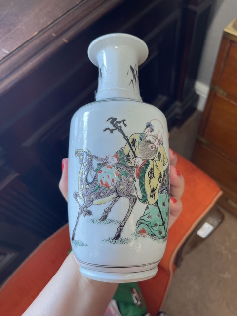 古玩陶瓷壽星圖五彩瓶真品鑒賞圖