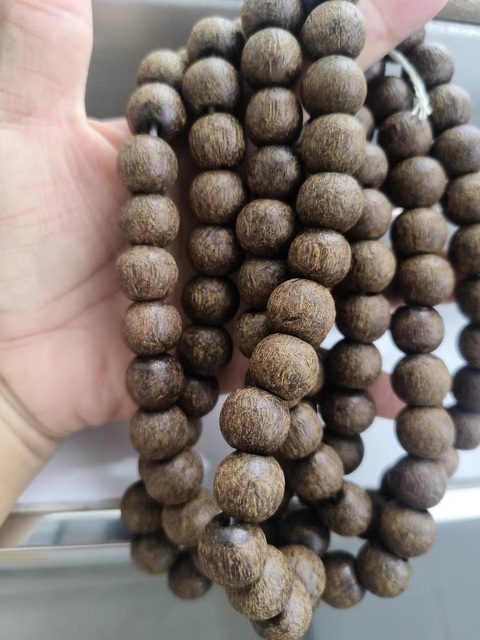 古玩雜項沉香珠串真品鑒賞圖