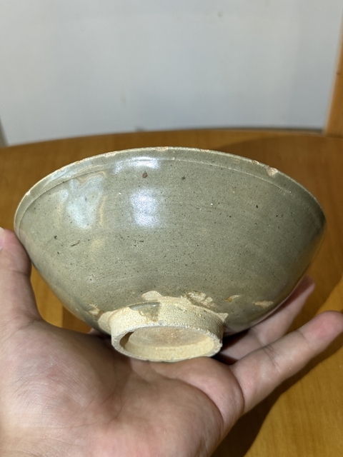 古玩陶瓷龍泉青瓷大碗真品鑒賞圖