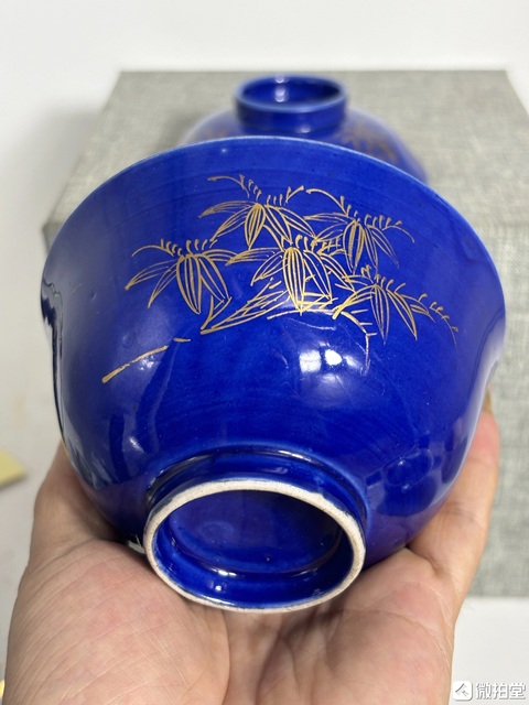 古玩陶瓷清中期霽藍描金花卉紋蓋碗真品鑒賞圖