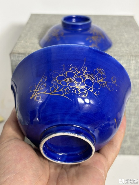古玩陶瓷清中期霽藍描金花卉紋蓋碗真品鑒賞圖