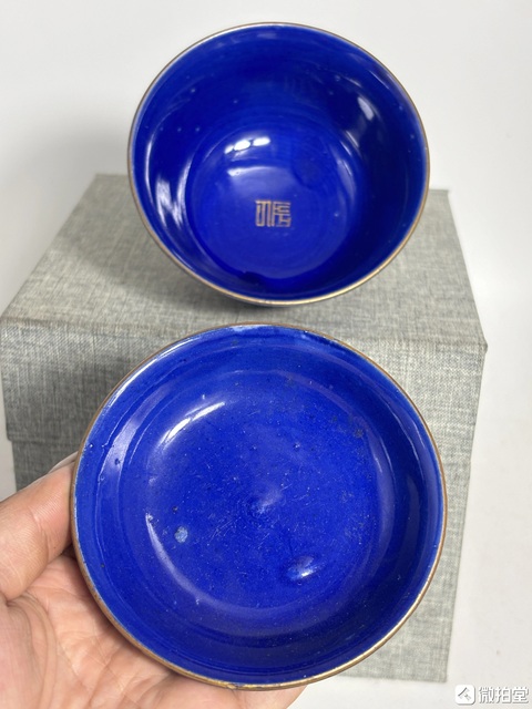 古玩陶瓷清中期霽藍描金花卉紋蓋碗真品鑒賞圖