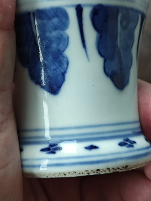 古玩陶瓷青花三多紋撇口瓶真品鑒賞圖