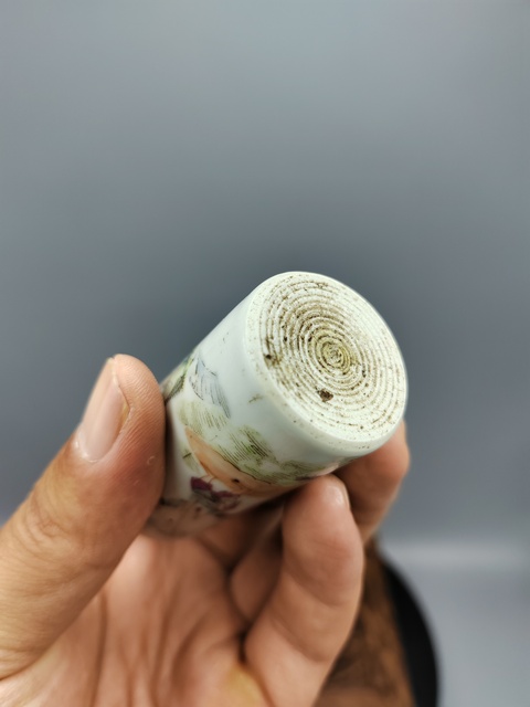 古玩陶瓷清同治?粉彩文王訪賢鼻煙壺拍賣,當(dāng)前價(jià)格598元