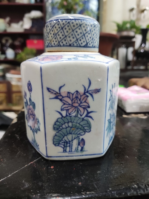 古玩陶瓷創匯期景德鎮 茶葉罐拍賣，當前價格188元