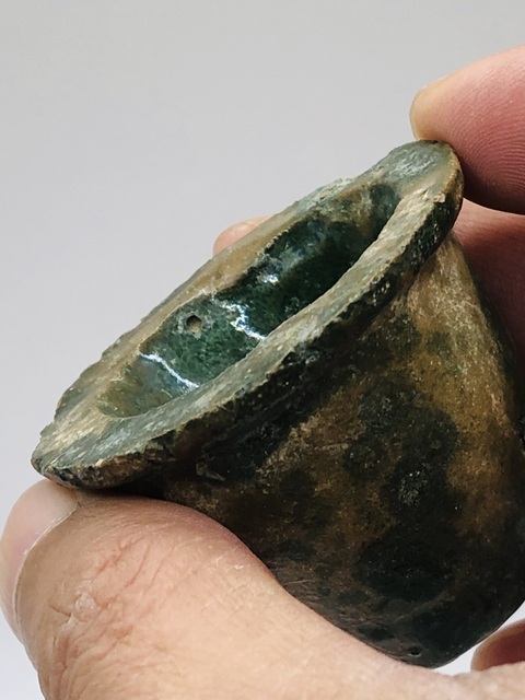 古玩陶瓷黃地綠彩杯真品鑒賞圖