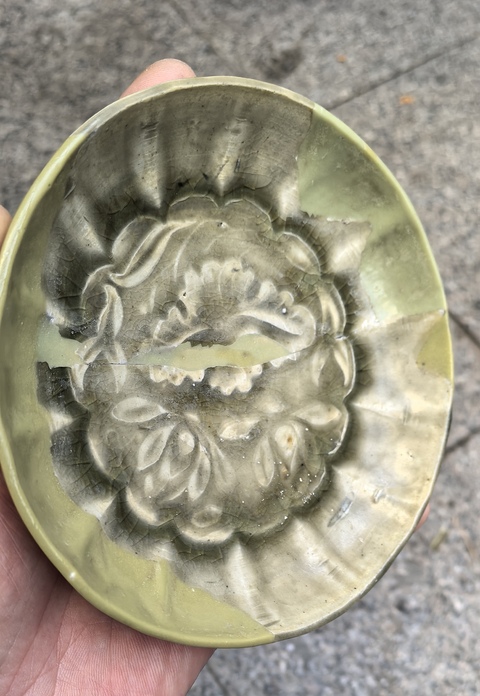 古玩陶瓷耀州窯青釉印花盤拍賣,當前價格750元