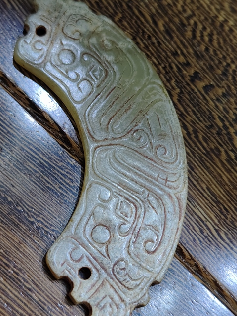 古玩玉器和田玉雕“虺龍紋璜”真品鑒賞圖