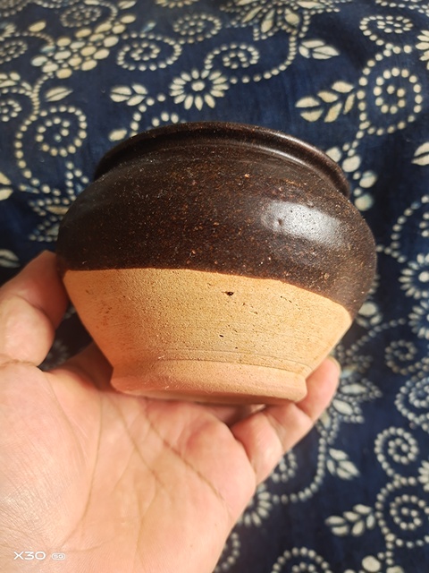 古玩陶瓷褐釉罐真品鑒賞圖