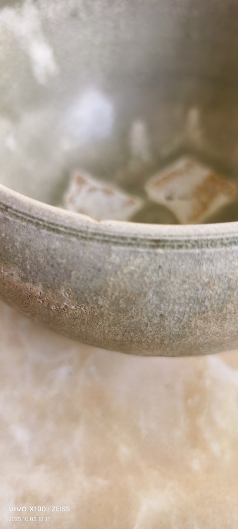 古玩陶瓷隋代青瓷缽真品鑒賞圖