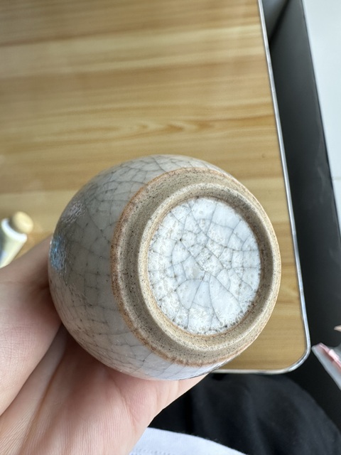 古玩陶瓷哥釉瓶真品鑒賞圖