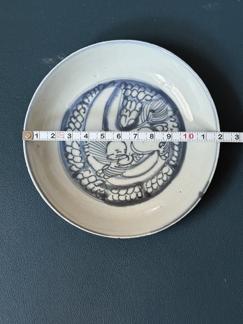古玩陶瓷獅紋青花盤真品鑒賞圖