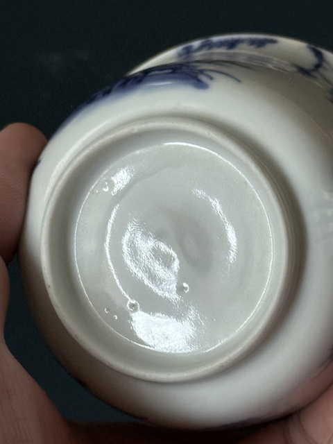 古玩陶瓷三娘教子折桂圖青花執杯真品鑒賞圖