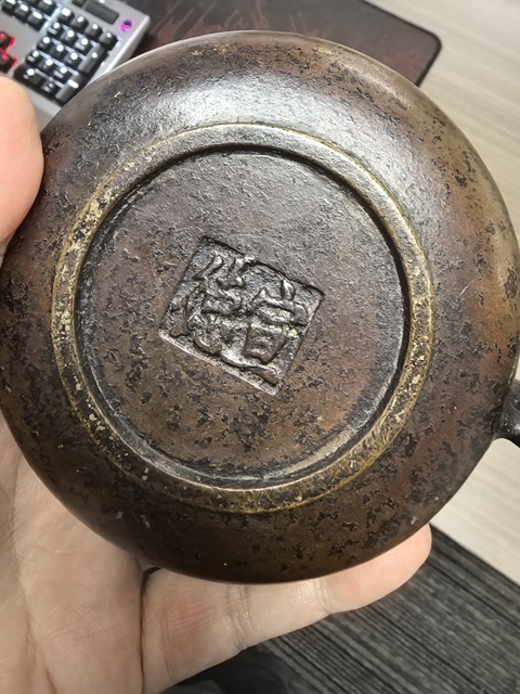 古玩銅器爐子真品鑒賞圖