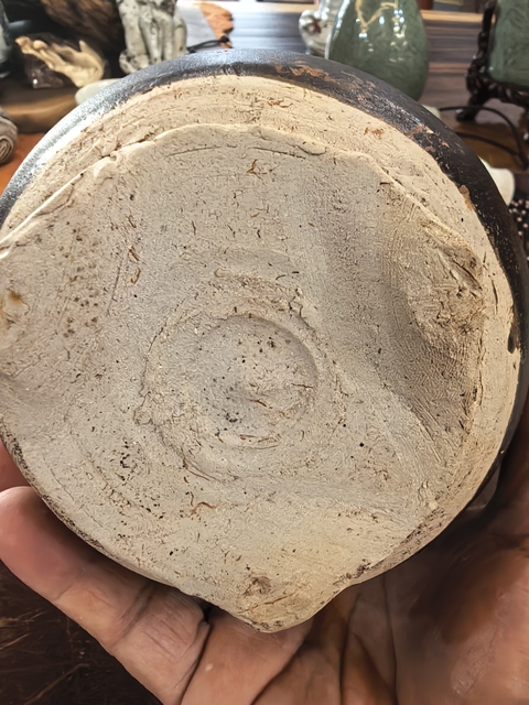 古玩陶瓷吉州窯褐釉貼花香爐真品鑒賞圖