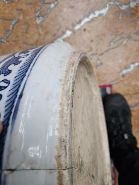 古玩陶瓷青花雙龍戲珠紋直筒爐真品鑒賞圖