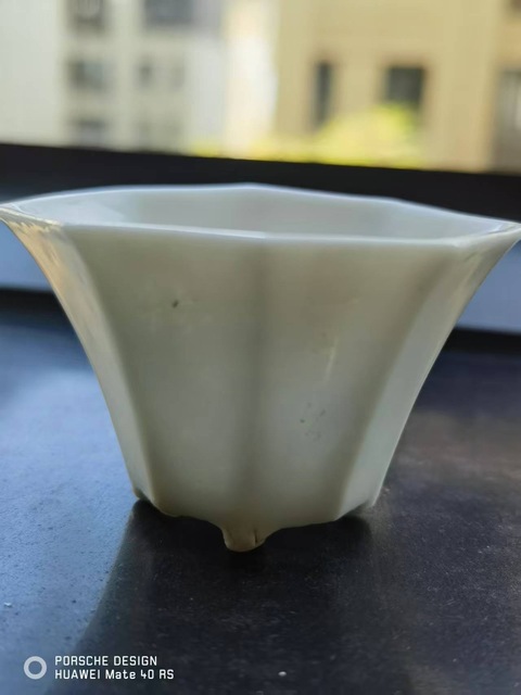 古玩陶瓷德化窯白釉杯真品鑒賞圖