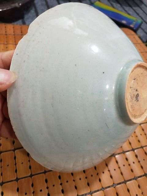 古玩陶瓷湖田窯青白釉刻花葵口碗真品鑒賞圖