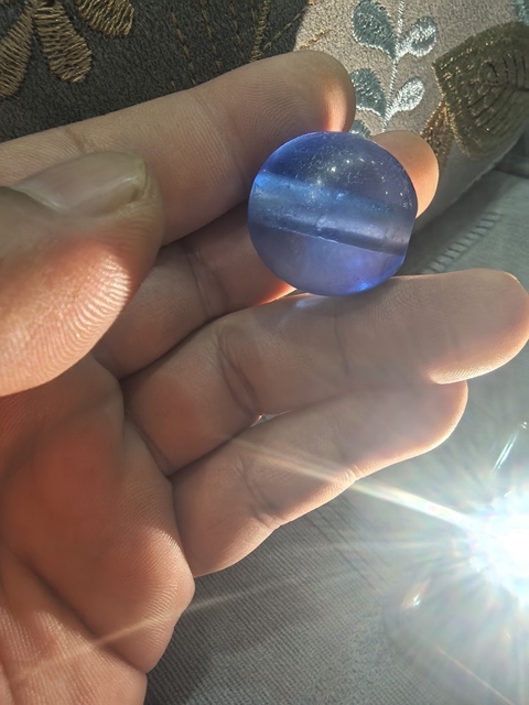 古玩玉器藍寶石色琉璃帽頂真品鑒賞圖