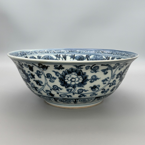 古玩陶瓷青花荷蓮紋碗真品鑒賞圖