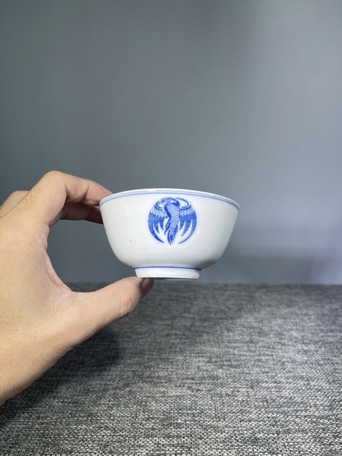 古玩陶瓷晚清民國.青花團鶴紋茶碗拍賣，當前價格0元