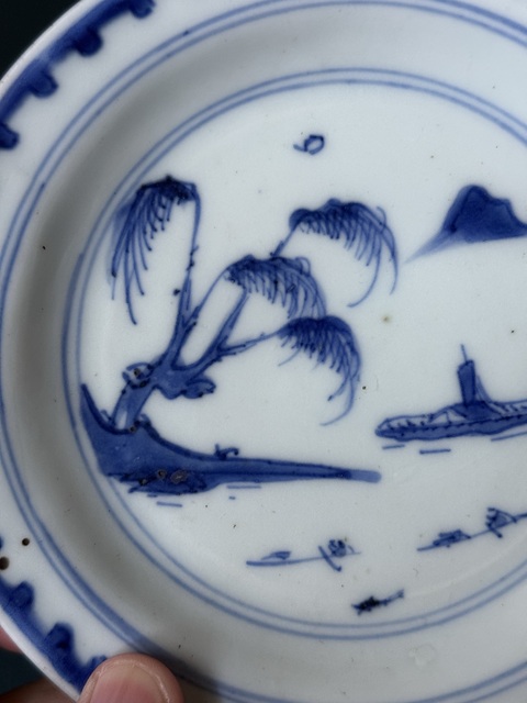 古玩陶瓷山水紋青花盤真品鑒賞圖