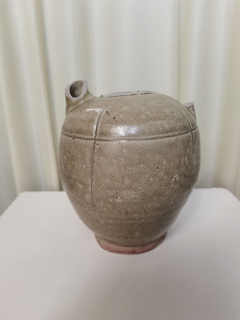 古玩陶瓷岳州窯青釉執壺真品鑒賞圖
