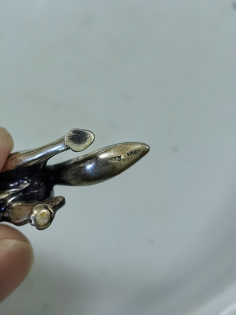 古玩雜項歐洲800銀狗擺件真品鑒賞圖