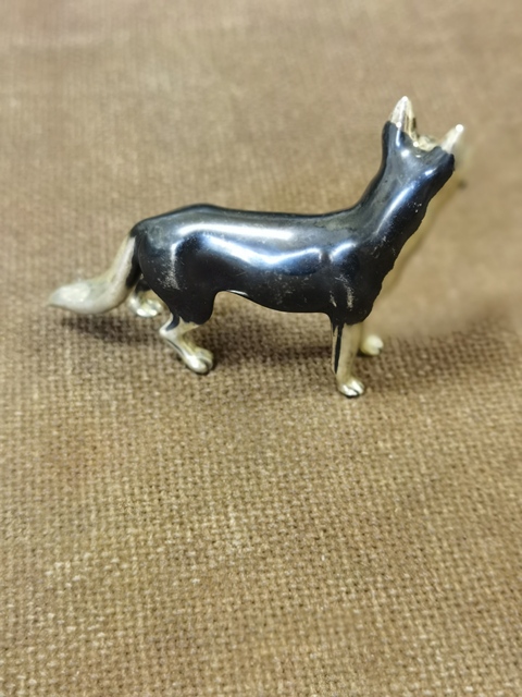 古玩雜項歐洲800銀狗擺件真品鑒賞圖