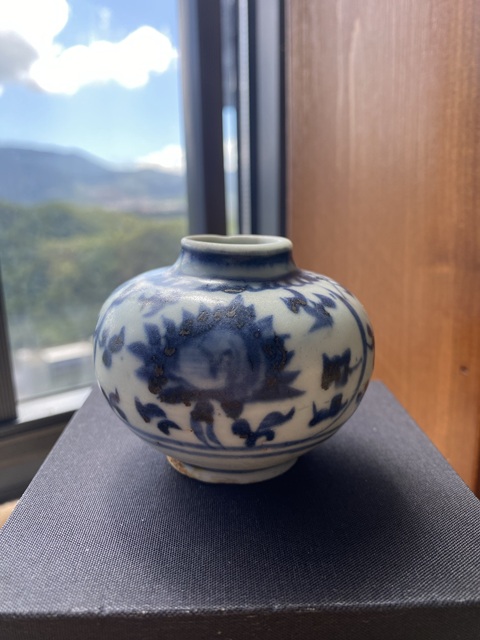 古玩陶瓷花卉紋青花水盂真品鑒賞圖