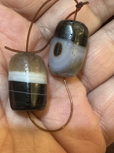 古玩玉器纏絲瑪瑙珠拍賣，當前價格15888元