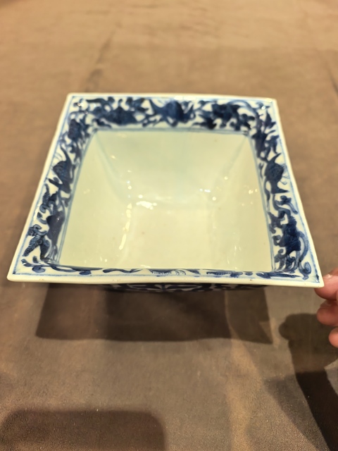 古玩陶瓷四方青花碗真品鑒賞圖