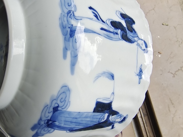 古玩陶瓷青花八仙人物花口碗真品鑒賞圖