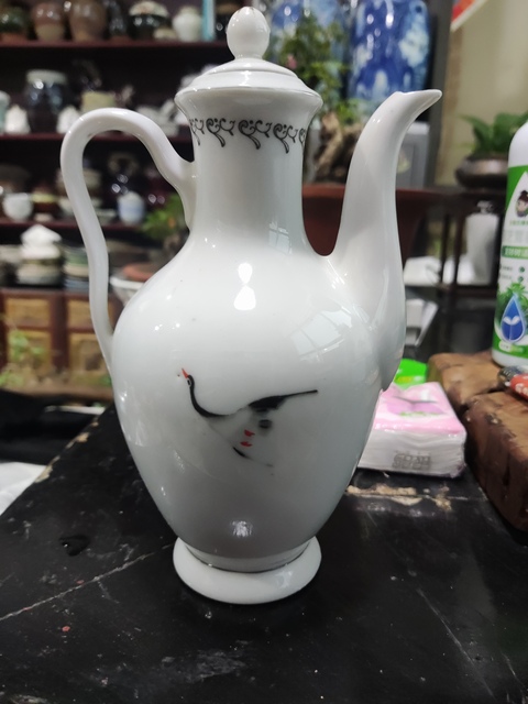 古玩陶瓷蘆雁紋執(zhí)壺真品鑒賞圖