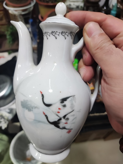 古玩陶瓷蘆雁紋執(zhí)壺真品鑒賞圖