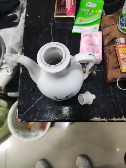 古玩陶瓷蘆雁紋執(zhí)壺真品鑒賞圖