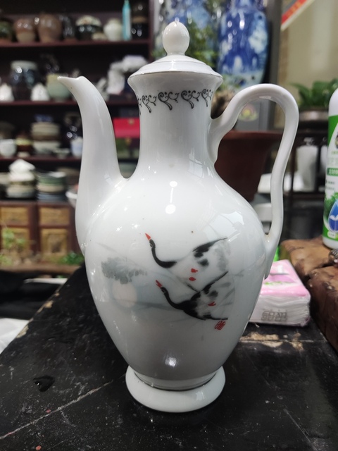 古玩陶瓷蘆雁紋執(zhí)壺真品鑒賞圖