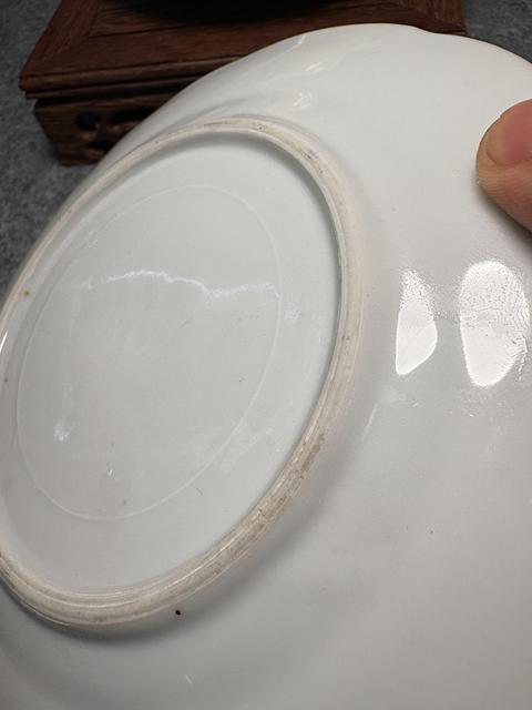 古玩陶瓷彩繪螃蟹圖盤真品鑒賞圖