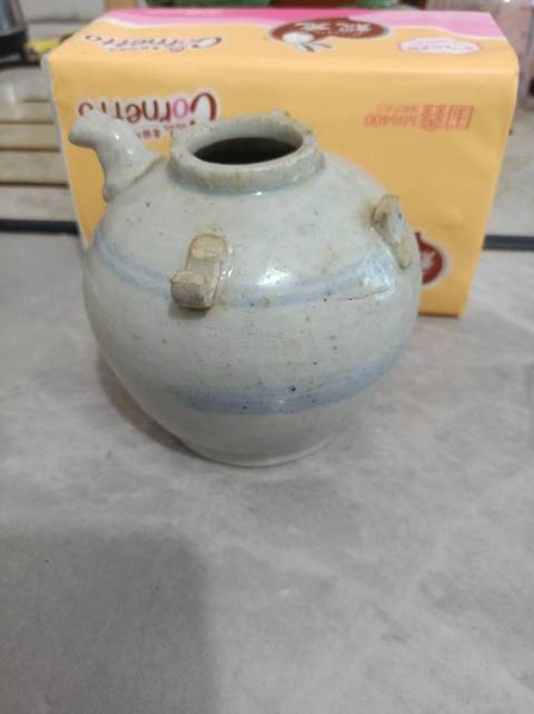 古玩陶瓷青花壺真品鑒賞圖