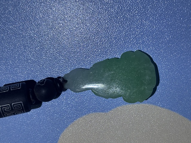 古玩玉器翡翠觀音掛件真品鑒賞圖