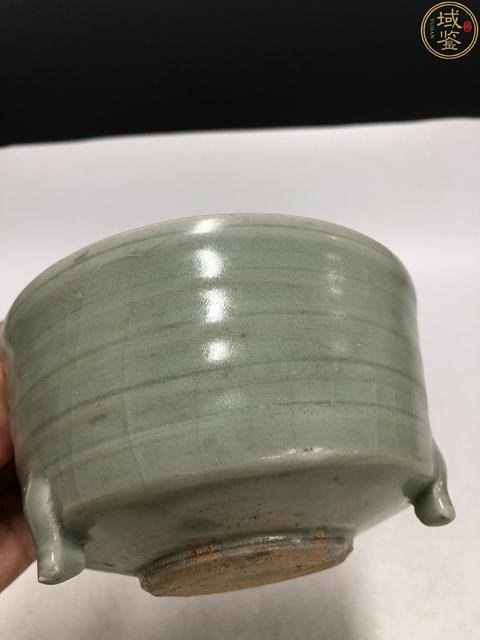 古玩陶瓷明代·青釉弦紋三足爐拍賣,當前價格3300元