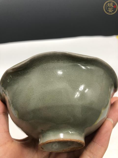 古玩陶瓷元代·龜心荷葉盞拍賣，當(dāng)前價(jià)格12000元