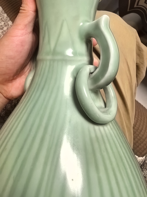 古玩陶瓷青釉雙耳盤口瓶拍賣，當前價格800元