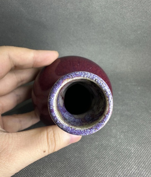 古玩陶瓷鈞紅釉天球瓶真品鑒賞圖