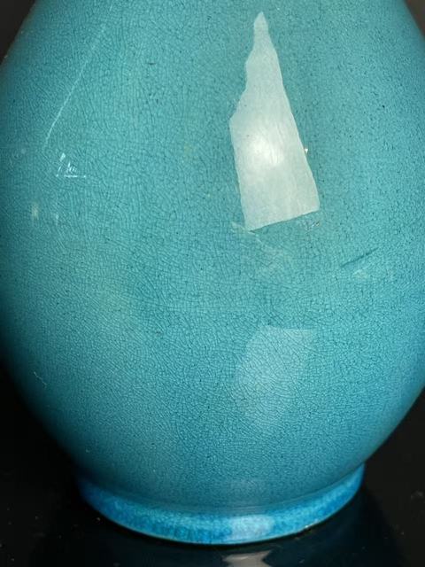 古玩陶瓷孔雀蘭釉膽瓶真品鑒賞圖