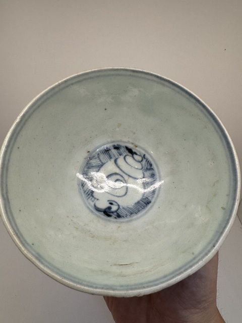 古玩陶瓷明中期 海水奔馬碗真品鑒賞圖