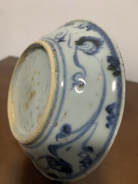 古玩陶瓷明早期 青花獅子飄帶紋盤拍賣,當(dāng)前價格2800元