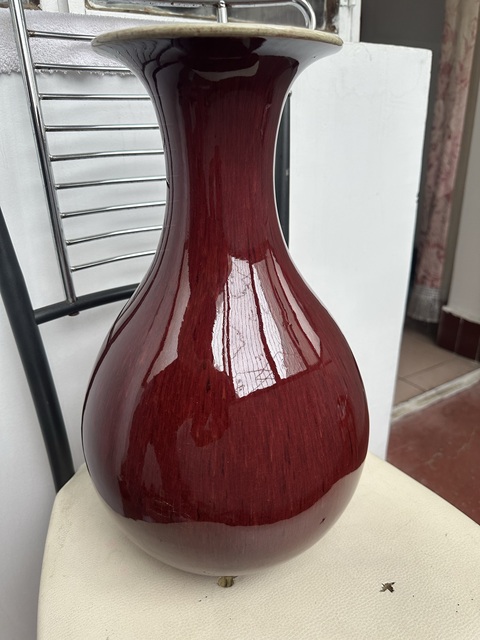 古玩陶瓷窯變紅釉瓶真品鑒賞圖