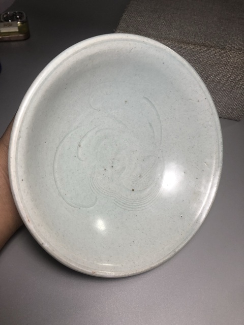 古玩陶瓷青白釉刻鵝紋仰蓮紋碗真品鑒賞圖