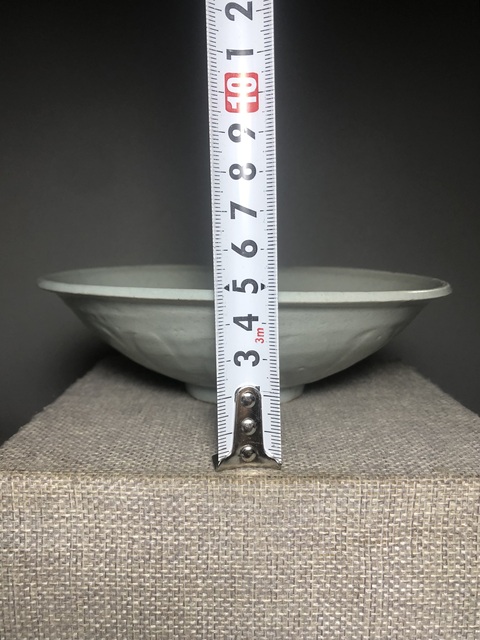 古玩陶瓷青白釉刻鵝紋仰蓮紋碗真品鑒賞圖